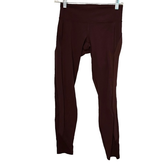 Lululemon‎ Drop It Like It's Hot Tight Bordeaux Drama size 4 - Picture 4 of 9
